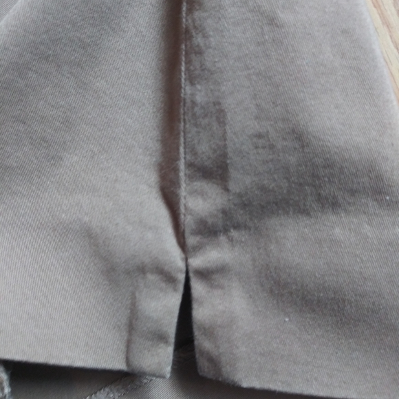 Coldwater Creek Light Brown Mid Rise Capris Petite - Picture 3 of 5